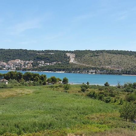 Bridge And Beach Apartments Трогір Екстер'єр фото
